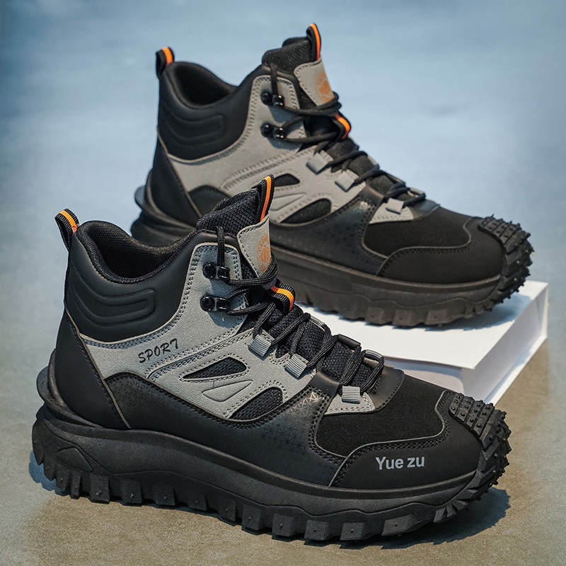 Stivali alti da uomo, con fode - Outdoor Adventure For Adults recensione e prezzo
